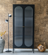 Randers Vitrinekast - 180 x 80 cm - Zwart - Vitrinekasten - Rebellenclub