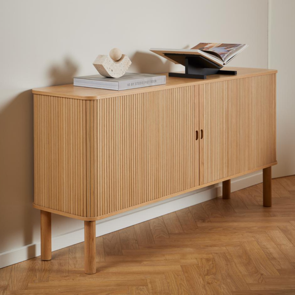 Mena Dressoir - Eiken