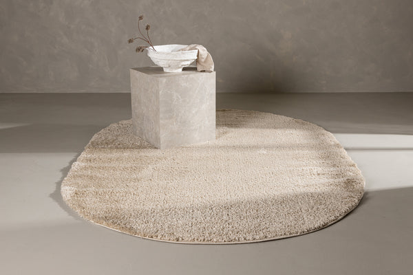 Vloerkleed Dorris Ovaal 230x160 - Beige - Vloerkleden - Rebellenclub