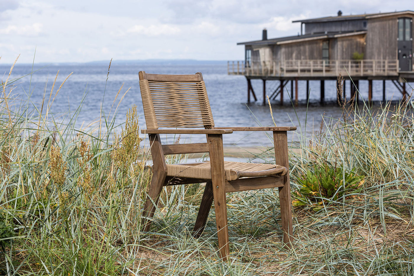 UDPATIO Tuinstoelen, set van 2 stuks, hoge rugleuning, metaal, textileen balkonstoel, terrasstoel, belastbaar tot 220 kg, tuinstoel, weerbestendig, voor terras en tuin, bruin UDPATIO Tuinstoelen, set van 2 stuks, hoge rugleuning, metaal, textileen balkonstoel, terrasstoel, belastbaar tot 220 kg, tuinstoel, weerbestendig, voor terras en tuin, bruin