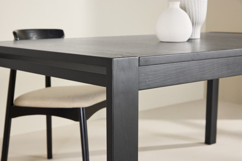 Cyra Eetkamertafel - 170 x 95 cm - Zwart -  - Rebellenclub