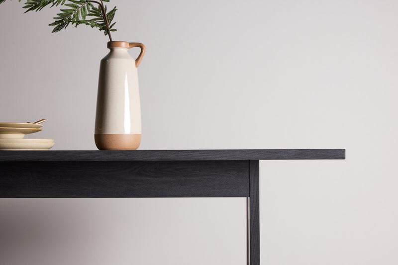 Neko Eetkamertafel - 235 x 100 cm - Zwart - Eetkamertafels - Rebellenclub