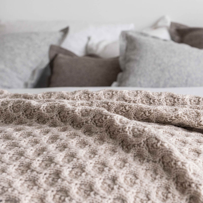 Moyha Cosy deken beige 130x220cm - Rebellenclub